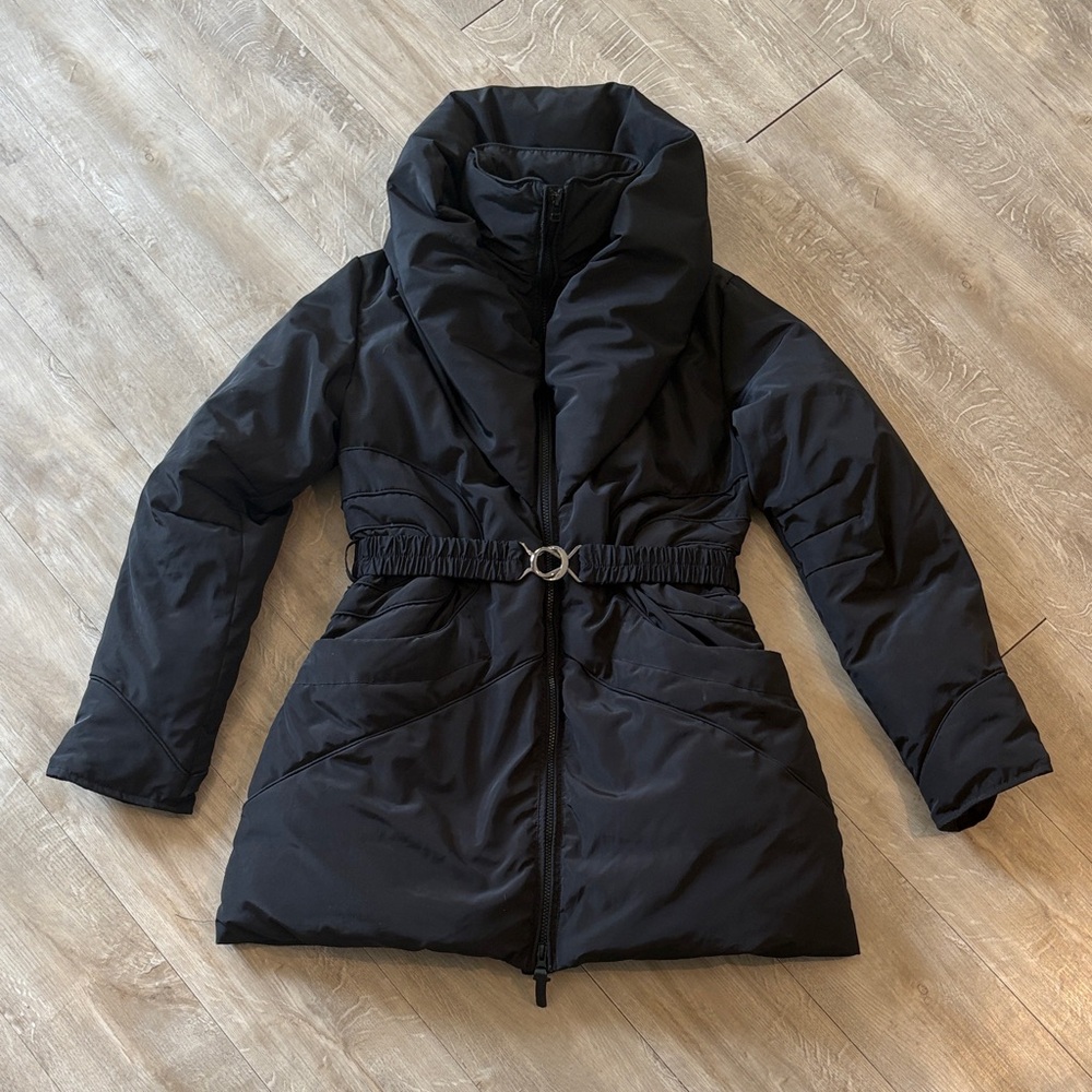 RUDSAK Atelier Noir Belted Winter Jacket Size Large 20PTP
Nice big collar